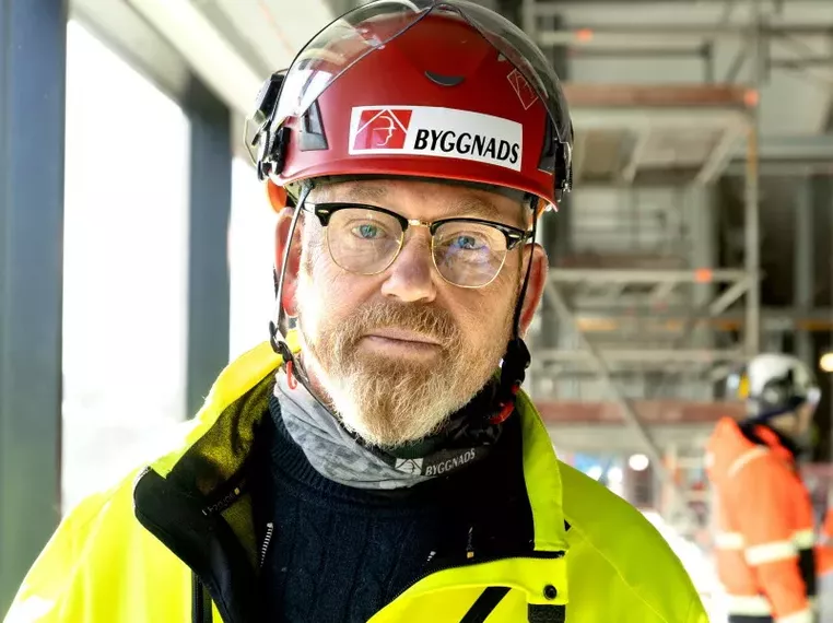 Byggnads  kontrollerar 1 200 arbetsplatser
