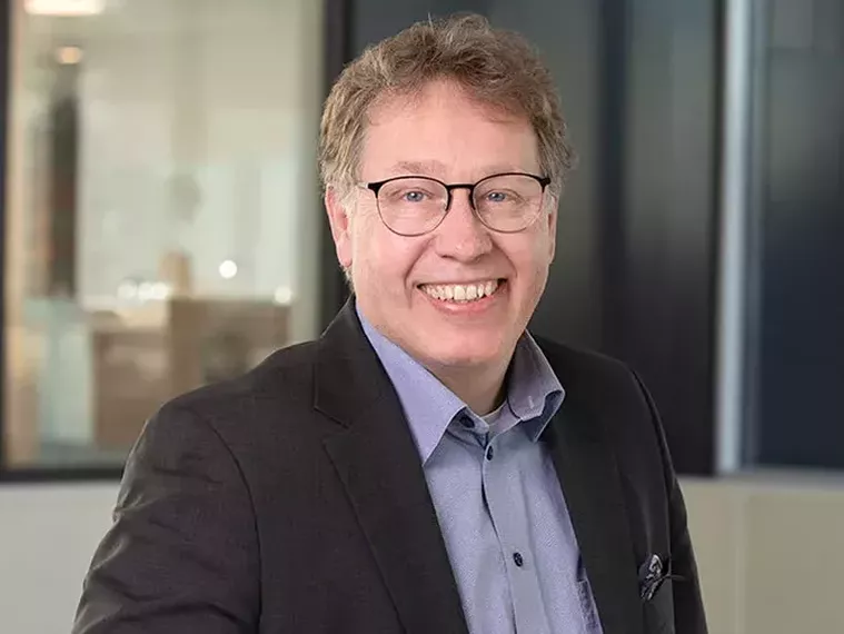 Redo att ta nästa steg i standarders evolution med XML-generationen